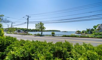 198 Shore Dr, Branford, CT 06405