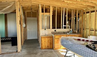 1242 Hwy 20 S, Basin, WY 82410