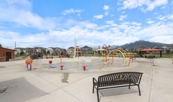 1011 W LAPIS Flds S, Bluffdale, UT 84065