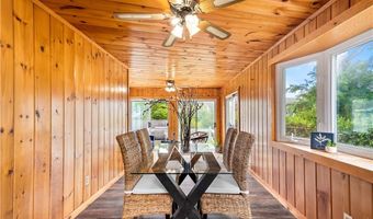 28 Alton Ave, Cumberland, RI 02864