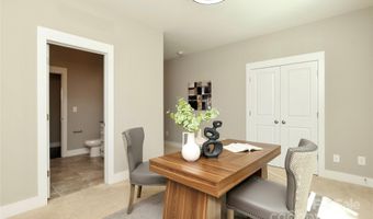 926 Steel House Blvd, Charlotte, NC 28205