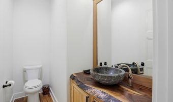 425 Rose Hill Rd, Bentonia, MS 39040