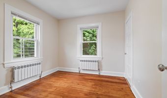 22-26 Carver St, Bridgeport, CT 06610