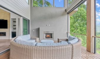 34 Grovepoint Way, Asheville, NC 28804