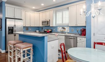 10 SAILORS Way, Annapolis, MD 21403