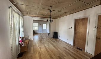 27 E Faunce Landing Rd, Absecon, NJ 08201