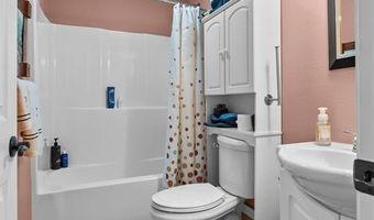 102 Woodland, Anna, IL 62906