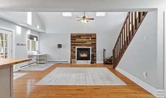 48 Buckhill Rd, Albrightsville, PA 18210