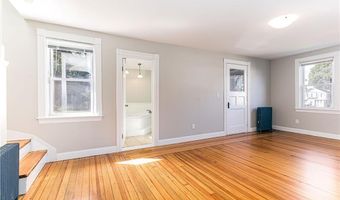 97 Williams Ave, East Providence, RI 02914