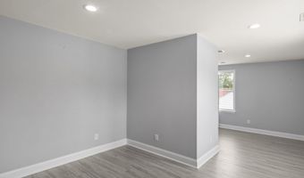 519 S PARKE St, Aberdeen, MD 21001