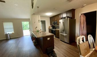 15681 Lee Ave, Bay Minette, AL 36507