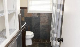 706 Guidry St, Berwick, LA 70342