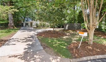 719 MERCER Cir, Auburn, AL 36830