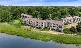 267 Fishing Cove Rd, North Kingstown, RI 02852
