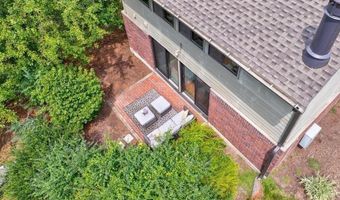 504 Tumbling Hawk 504, Acton, MA 01718