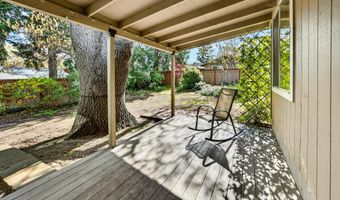 760 Oak Knoll Dr, Ashland, OR 97520