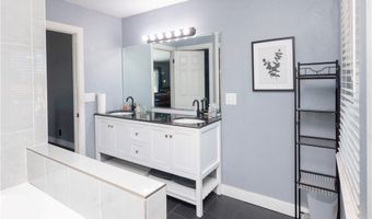 14681 Choco Rd, Apple Valley, CA 92307