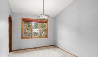 14806 Hallmark Dr, Apple Valley, MN 55124