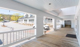 12 Main St, Center Harbor, NH 03226