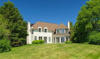 517 Tuckerman Ave, Middletown, RI 02842
