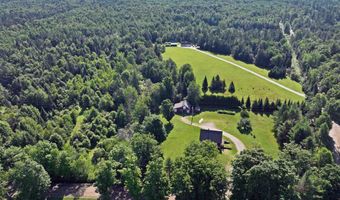 241 S Albany Rd, Albany, VT 05820