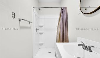 4 Swamp White Oak Dr, Bluffton, SC 29910