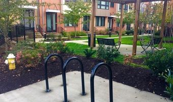 120 CAMBRIA Walk, Alexandria, VA 22304