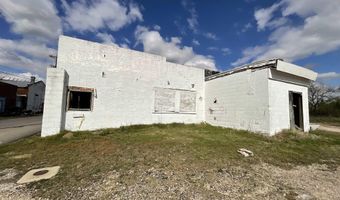 45 Bell St, Bamberg, SC 29003