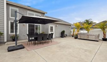 6951 Quiet Cove Dr, Carlsbad, CA 92011