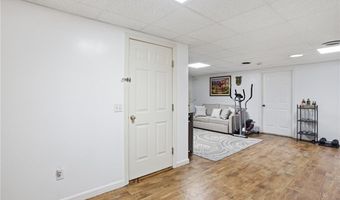 212 Lexington Ave, North Providence, RI 02904