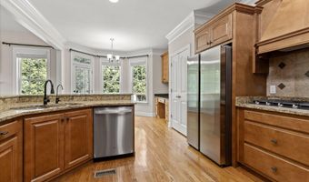 9875 Fieldcrest Dr, Apison, TN 37302