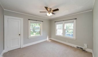 1001 42nd St, Des Moines, IA 50311