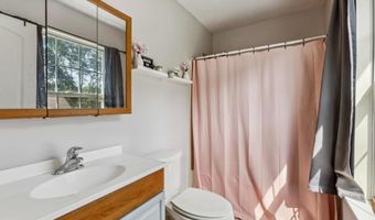 37 ARDSLEY Dr, Dover, DE 19904