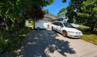 875 Jaquelyn St, Ashland, OR 97520