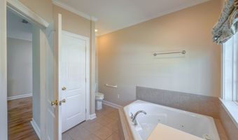 1030 Meadow Rdg, Bainbridge, GA 39819