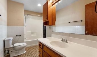 718 Jackson St, Anoka, MN 55303