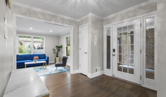 3436 HOLLY Rd, Annandale, VA 22003