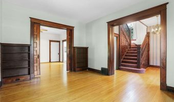 2408 Edwards St, Alton, IL 62002