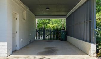 3633 Rosehaven Dr, Charlotte, NC 28205