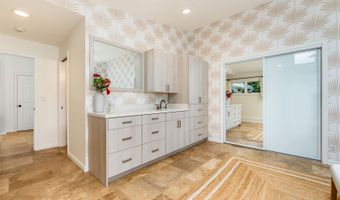 149 A Haokea Dr, Kailua, HI 96734