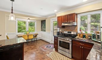 26 Mountainside Ave, Atlantic Highlands, NJ 07716