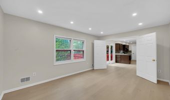 458 Woodhaven Blvd SE, Bayville, NJ 08721