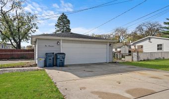 117 E Armitage Ave, Addison, IL 60101