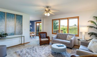 4817 Waller St, Ames, IA 50014