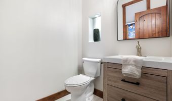 9823 103rd St NW, Annandale, MN 55302