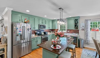 26 Mystique Ln 26, Cromwell, CT 06416