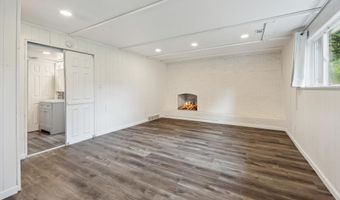 2362 Georgetown Blvd Blvd, Ann Arbor, MI 48105
