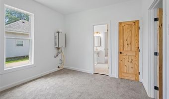 515 S Creek Ave, Bartlesville, OK 74003