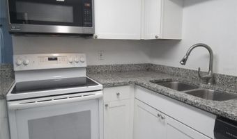 914 LAKE DESTINY Rd A, Altamonte Springs, FL 32714