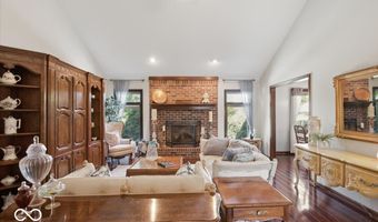 1094 Brookway Dr, Avon, IN 46123